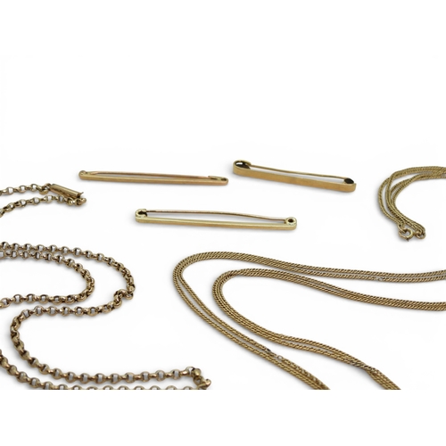 716 - A collection of 9ct gold metal to include three bar brooch, and two chains, double curb chain length... 