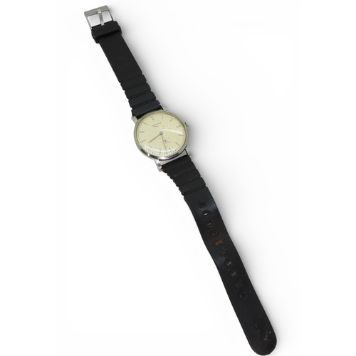 783 - A gents stainless steel, Longines watch with cross hairs subsidiary dial and baton numerals, diamete... 