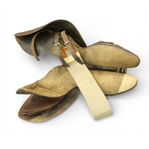 530 - A WW1-period British 1912-pattern cavalry saddle by Champion & Wilton of Oxford Street, London