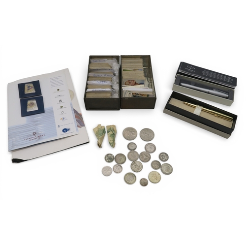 534 - A boxed Parker Sonnet ballpoint pen; a further boxed Parker rollerball; a small quantity of pre-deci... 