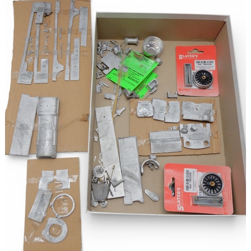 558 - ACORN Castle Kits CK/2 G.W.R. Large Tank Metro,&nbsp;unmade, not checked for completeness, in origin... 