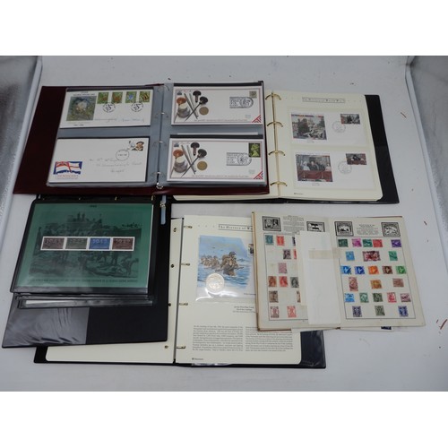 7034 - A lot comprising stamps and cover to include World Wide Life Fund For Nature, Second World War Souve... 