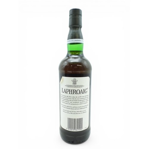 9001 - LAPHROAIG - 30 Year Old Islay Single Malt in presentation box. 2000's era bottling. 75cl 43% ABV... 