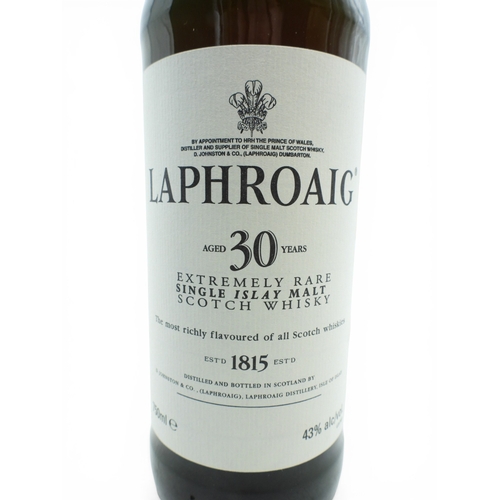 9001 - LAPHROAIG - 30 Year Old Islay Single Malt in presentation box. 2000's era bottling. 75cl 43% ABV... 