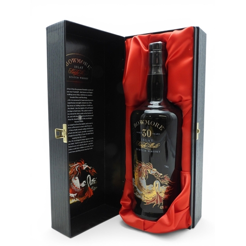 9002 - BOWMORE - 30 Year Old 'The Sea Dragon' Islay Single Malt in ceramic special edition bottle and prese... 