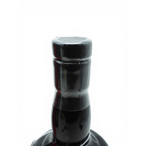 9002 - BOWMORE - 30 Year Old 'The Sea Dragon' Islay Single Malt in ceramic special edition bottle and prese... 