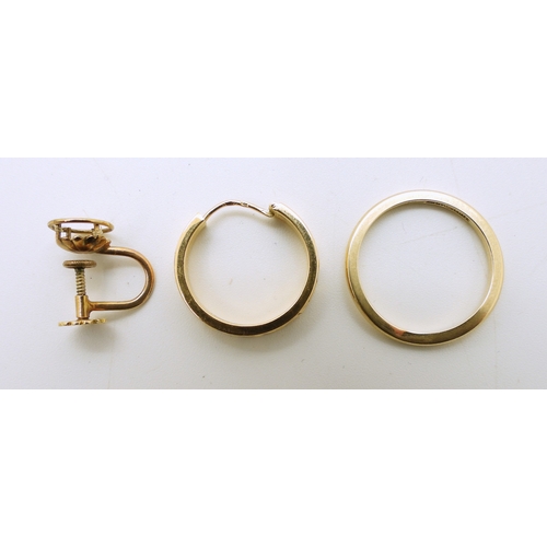 736 - An 18ct french gold hoop earring, weight 0.9gms, a 14k gold ring, size M1/2, and a single earring we...