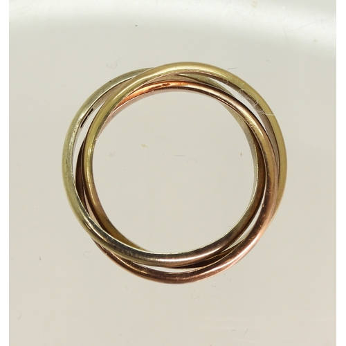 765 - A 9ct gold tricolour Russian wedding ring, size approx I (I for India) weight 4gms