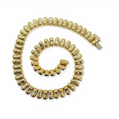 2700 - AN ITALIAN MADE NECKLACEmade in 18ct gold, the statement fringe necklace is 41.5cm long and 1.2cm wi... 