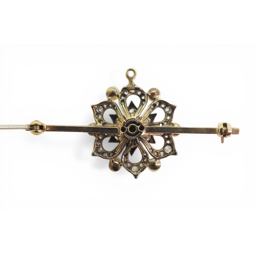 2703 - A PEARL & DIAMOND BROOCHfinely mounted in yellow and white metal. Diameter of the&nbsp; central ... 