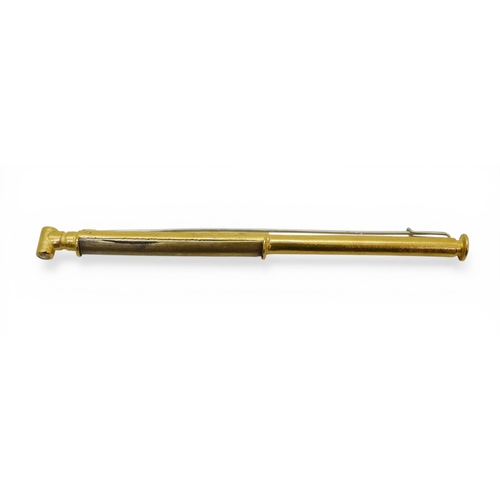 2709 - A CONTEMPORARY DIAMOND BROOCHthe body made of bright yellow metal stamped 999 with diamond and plati... 