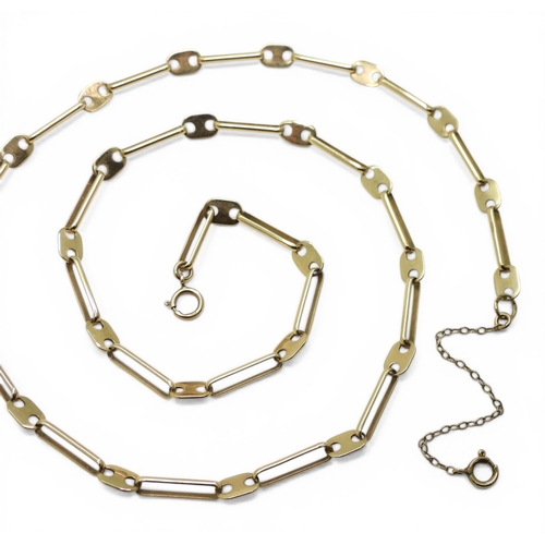 2722 - A MARINE STYLE CHAINmade in 9ct gold circa 1977, length 50cm, weight 9.7gms