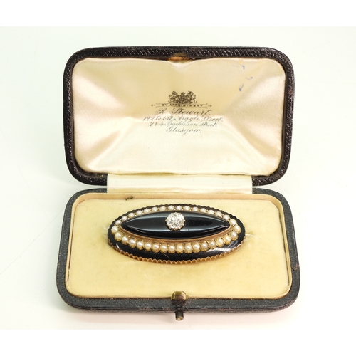 2744 - A DIAMOND SET MOURNING BROOCHmounted in yellow metal with panels of onyx, black enamel and split pea... 