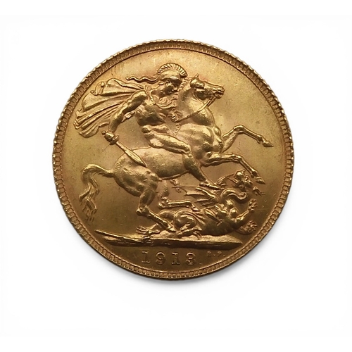 5032 - George V (1910-1936) 1 Sovereign 1913Obverse bust of King George V facing left legend around  GEORGI... 