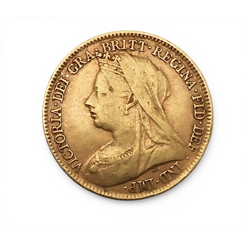 5037 - Victoria (1837-1901) ½ sovereign 1897ObverseCrowned and veiled  bust of Queen Victoria facing left l... 