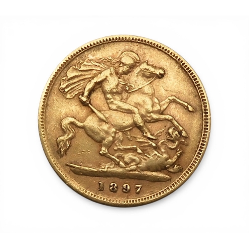 5037 - Victoria (1837-1901) ½ sovereign 1897ObverseCrowned and veiled  bust of Queen Victoria facing left l... 