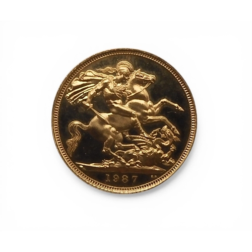 5050 - Elizabeth II (1952-2022) 1 Sovereign 1987ObverseThird crowned portrait of Queen Elizabeth II right, ... 