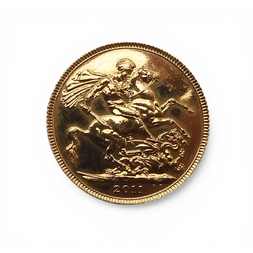 5054 - ELIZABETH II (1952-2022) 1 Sovereign 2011Obverse fourth crowned portrait of HM Queen Elizabeth II ri... 