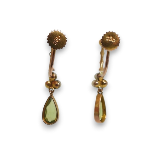 766 - A pair of 9ct gold peridot and pearl drop earrings with screw back fittings, weight 1.5gms
