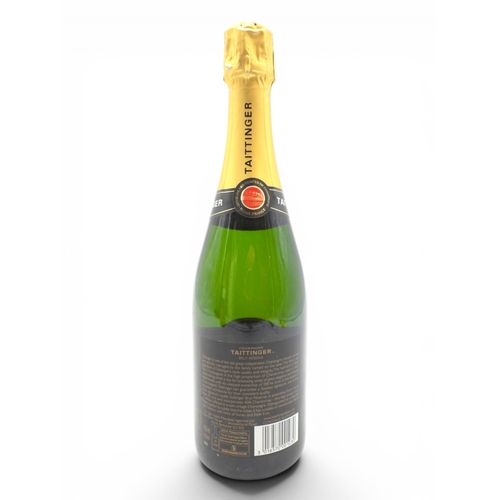 9025 - TATTINGER -&nbsp;Brut Reserve NV Champagne a Reims. With presentation box. 75cl 12.5% ABV... 