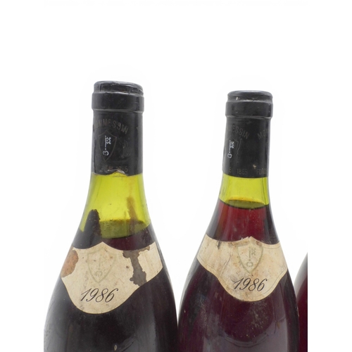 9028 - CRU BEAUJOLAIS, MOULIN-A-VENT/MORGON - 10 bottles of Beaujolais including three of 1986 DOMAINE DE L... 