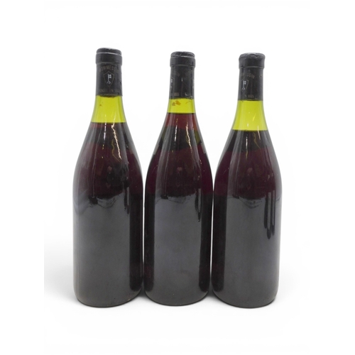 9028 - CRU BEAUJOLAIS, MOULIN-A-VENT/MORGON - 10 bottles of Beaujolais including three of 1986 DOMAINE DE L... 
