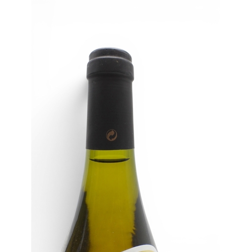 9033 - CHABLIS & SANCERRE - Six bottles of French White Wine to include BLASON DE BOURGOGNE 2004 Cuvee ... 