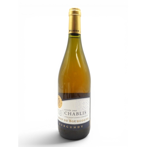 9033 - CHABLIS & SANCERRE - Six bottles of French White Wine to include BLASON DE BOURGOGNE 2004 Cuvee ... 