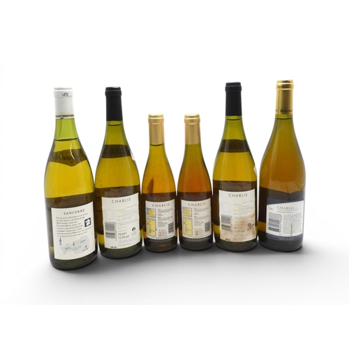 9033 - CHABLIS & SANCERRE - Six bottles of French White Wine to include BLASON DE BOURGOGNE 2004 Cuvee ... 