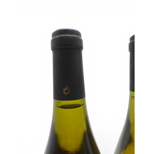 9033 - CHABLIS & SANCERRE - Six bottles of French White Wine to include BLASON DE BOURGOGNE 2004 Cuvee ... 