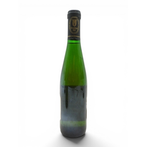 9034 - GERMAN WHITE WINE - Seven bottles of wine to include FERDINAND PIEROTH 1994 Riesling Appelation Urzi... 
