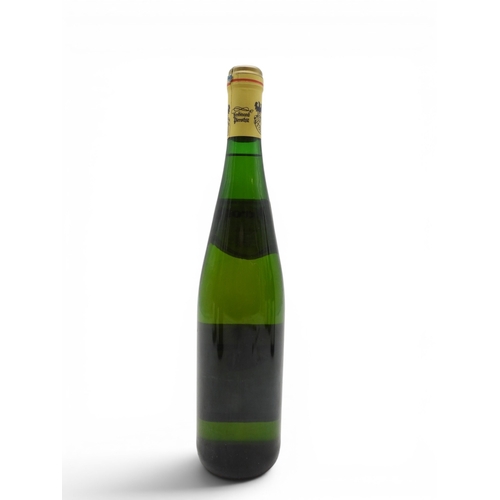 9034 - GERMAN WHITE WINE - Seven bottles of wine to include FERDINAND PIEROTH 1994 Riesling Appelation Urzi... 