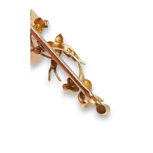 746 - A 9ct gold pearl set swallow bird brooch, length 4.5cm, weight 2.5gms