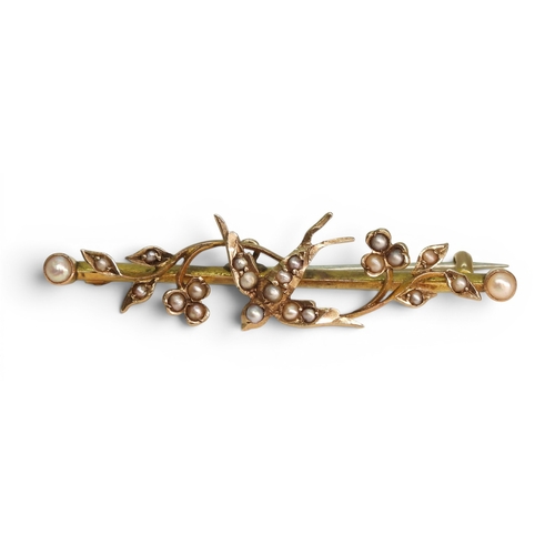 746 - A 9ct gold pearl set swallow bird brooch, length 4.5cm, weight 2.5gms