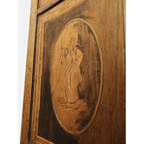2046 - AN 18TH CENTURY ITALIAN WALNUT AND MARQUETRY INLAID COMMODE&nbsp;crossband and marquetry inlaid top ... 