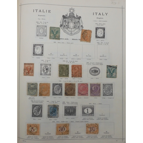 7000 - World Collection in a 
