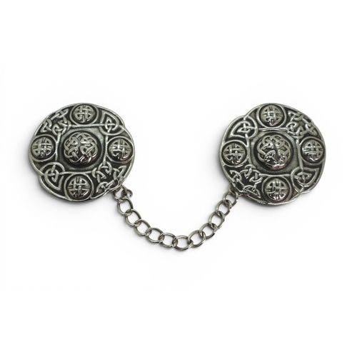 2757 - A SILVER ALEXANDER RITCHIE CLOAK CLASPwith Celtic knotwork bosses and panels. Stamped A.R. Iona to t... 