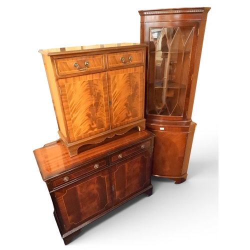 48 - A lot comprising a 20th century astragal glazed corner cabinet, mahogany veneered side cabinet with ...