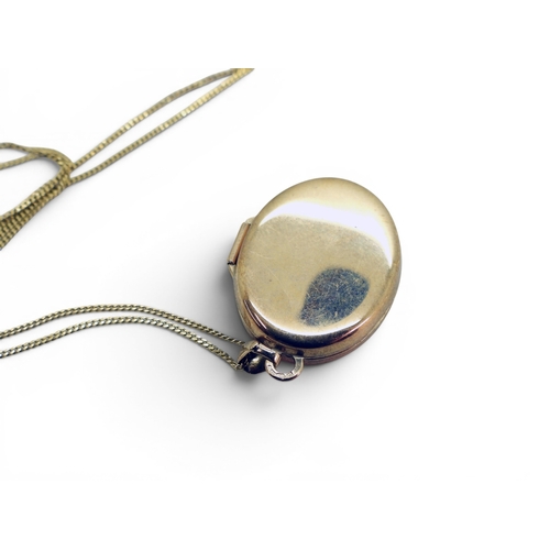 718 - 9ct items to include a cameo brooch, a locket and two pairs of earrings, weight all together 8.4gms