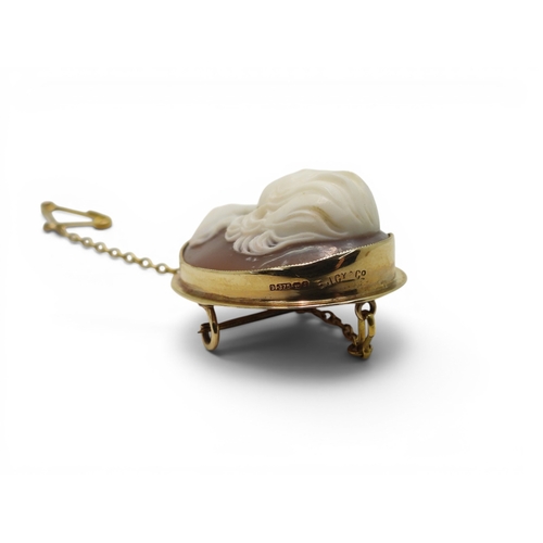 741 - A 9ct gold cameo brooch, together with a pair of 9ct gold knot earrings 10.6gms