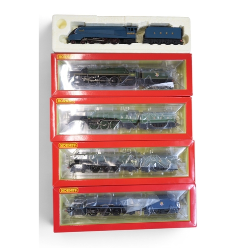 Boxed Hornby 00-gauge R2779 LNER Class A4 'Falcon', R3831 late BR ...