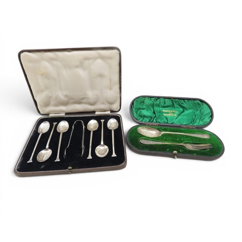 909 - A cased set of silver teaspoons and sugartongs, by A Beardshaw & Co, Sheffield 1933, and a cased... 