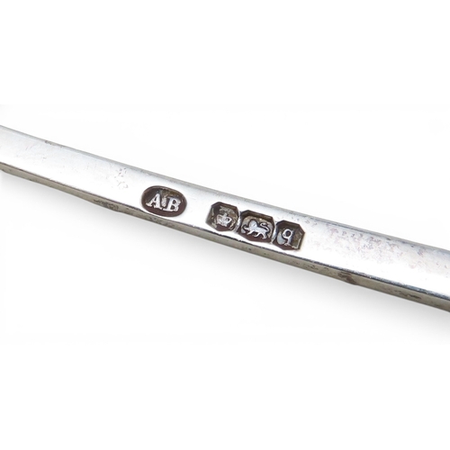 909 - A cased set of silver teaspoons and sugartongs, by A Beardshaw & Co, Sheffield 1933, and a cased... 