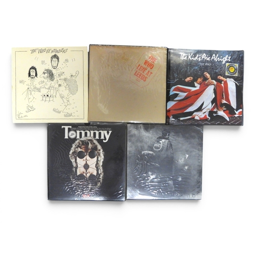 Lot 8014      