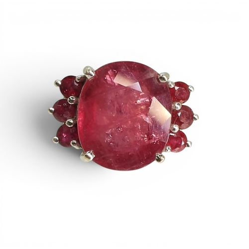 Lot 728       