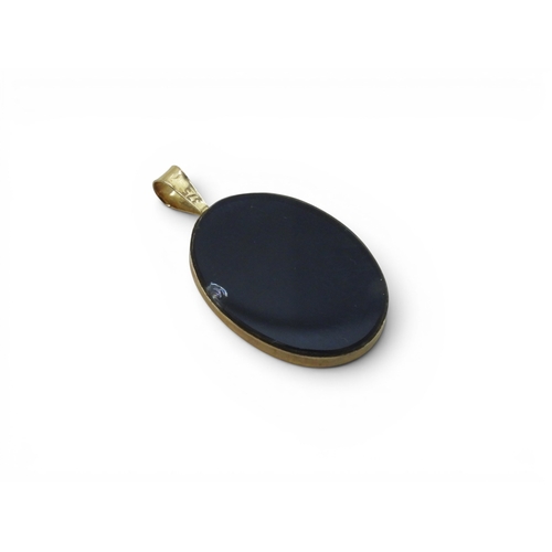 712 - A 9ct gold three clear gem ring, size N1/2, together with a 9ct gold opal mosaic pendant, weight tog... 