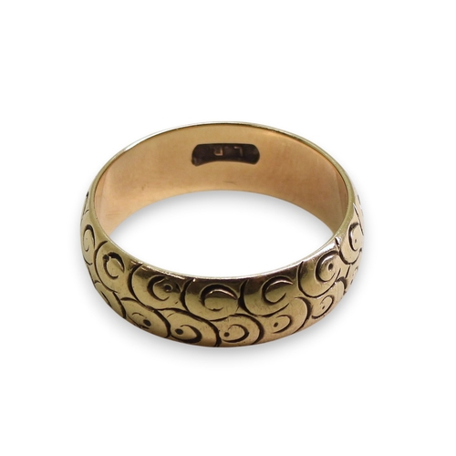 744 - *WITHDRAWN* A yellow metal wedding ring, size P, weight 4.2gms