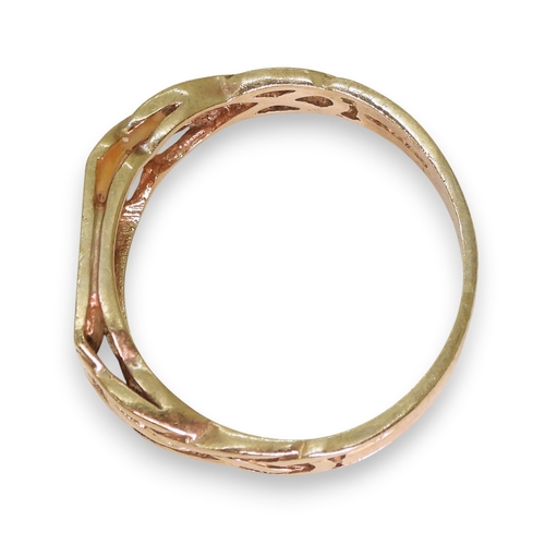 751 - A 9ct gold signet rings set with a diamond accent with celtic knotwork shoulders, size U1/2, weight ... 