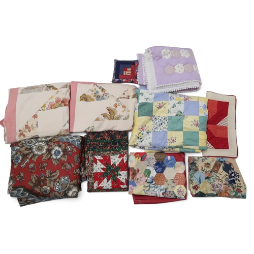 8055 - A collection of patchwork quilts