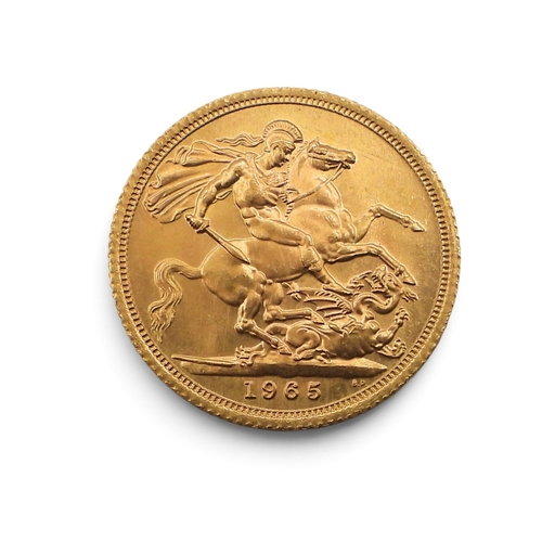 5004 - Elizabeth II (1952-2022) 1 Sovereign 1965Obverse 1st portrait of Queen Elizabeth II laureate right l... 